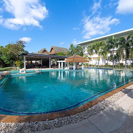 Blue Beach Grand Resort And Spa In Chalong Phuket By Dayuu Ban Saiyuan Екстериор снимка