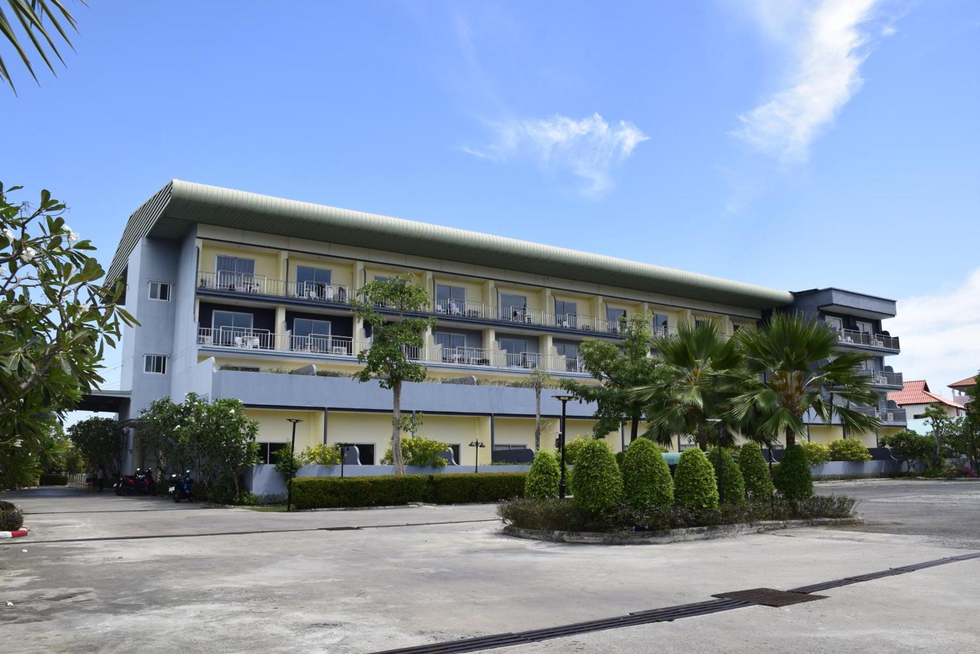 Blue Beach Grand Resort And Spa In Chalong Phuket By Dayuu Ban Saiyuan Екстериор снимка
