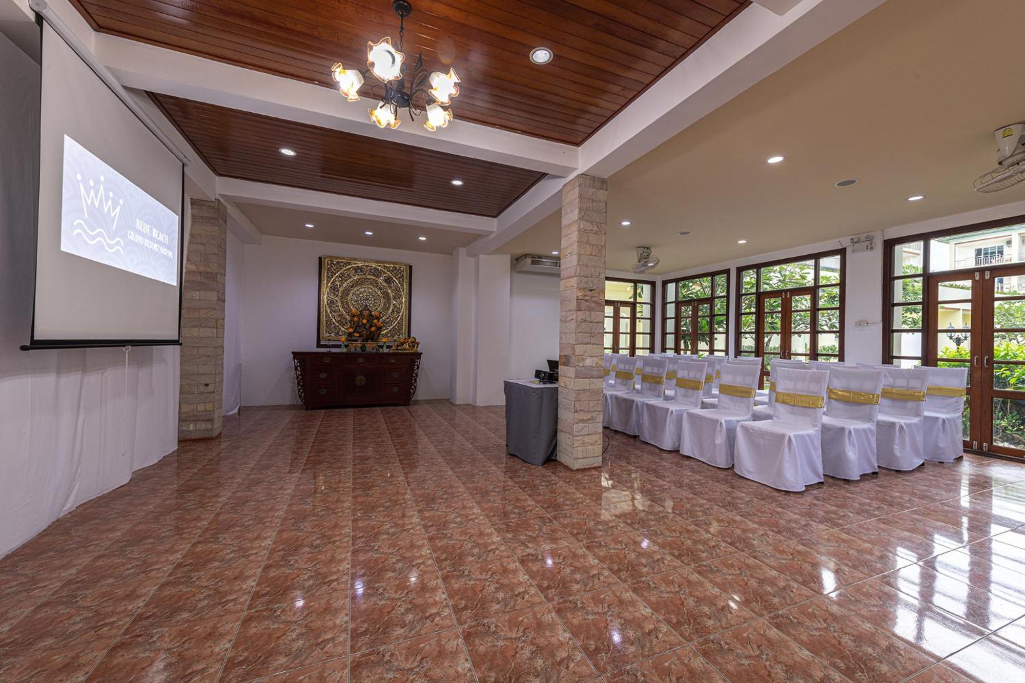 Blue Beach Grand Resort And Spa In Chalong Phuket By Dayuu Ban Saiyuan Екстериор снимка