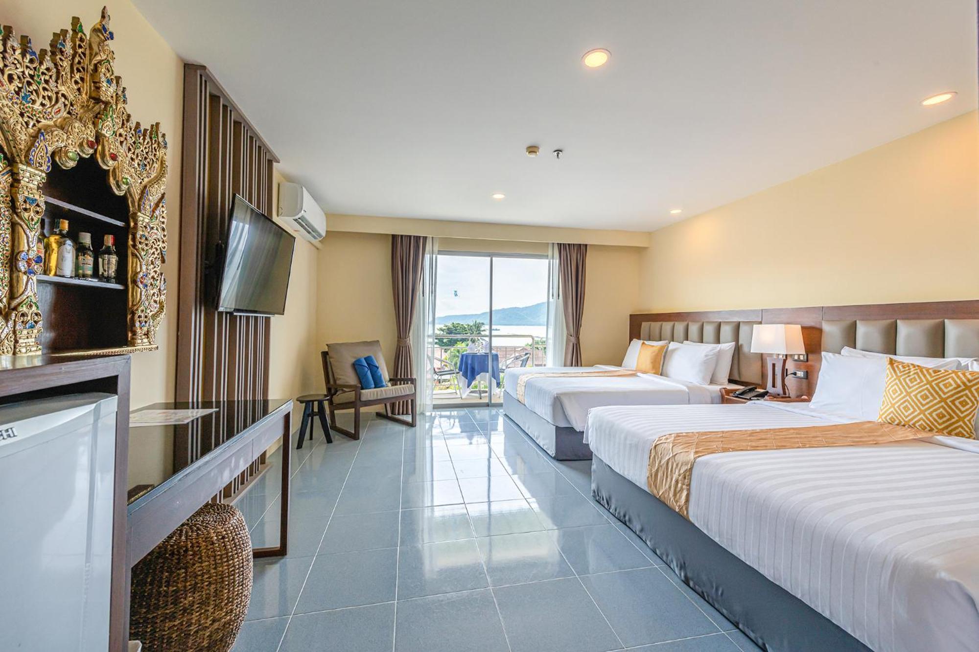 Blue Beach Grand Resort And Spa In Chalong Phuket By Dayuu Ban Saiyuan Екстериор снимка