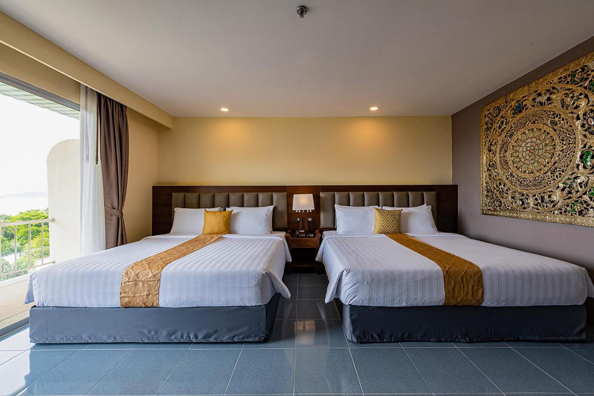 Blue Beach Grand Resort And Spa In Chalong Phuket By Dayuu Ban Saiyuan Екстериор снимка